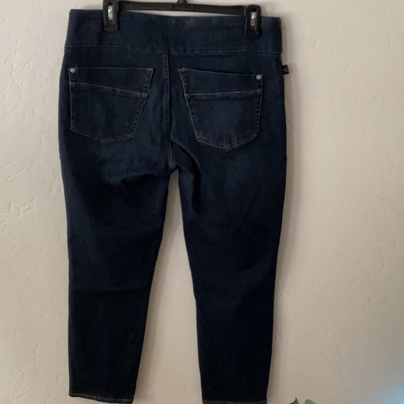 Rock & Republic Denim RX Pull-On Fever Crop Capri Size 12 - Picture 2 of 6